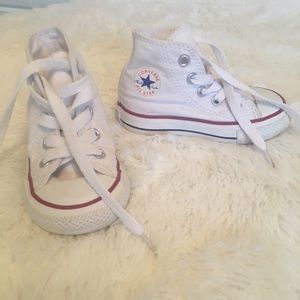 Converse Toddler size 5